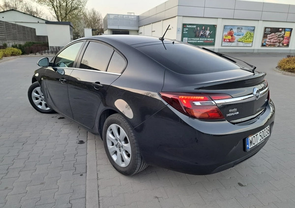 Opel Insignia cena 28900 przebieg: 290000, rok produkcji 2013 z Otwock małe 211